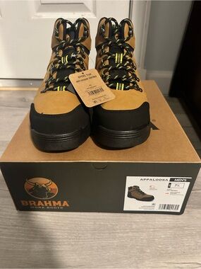 Brahma Men's Tan and Black Work Boots